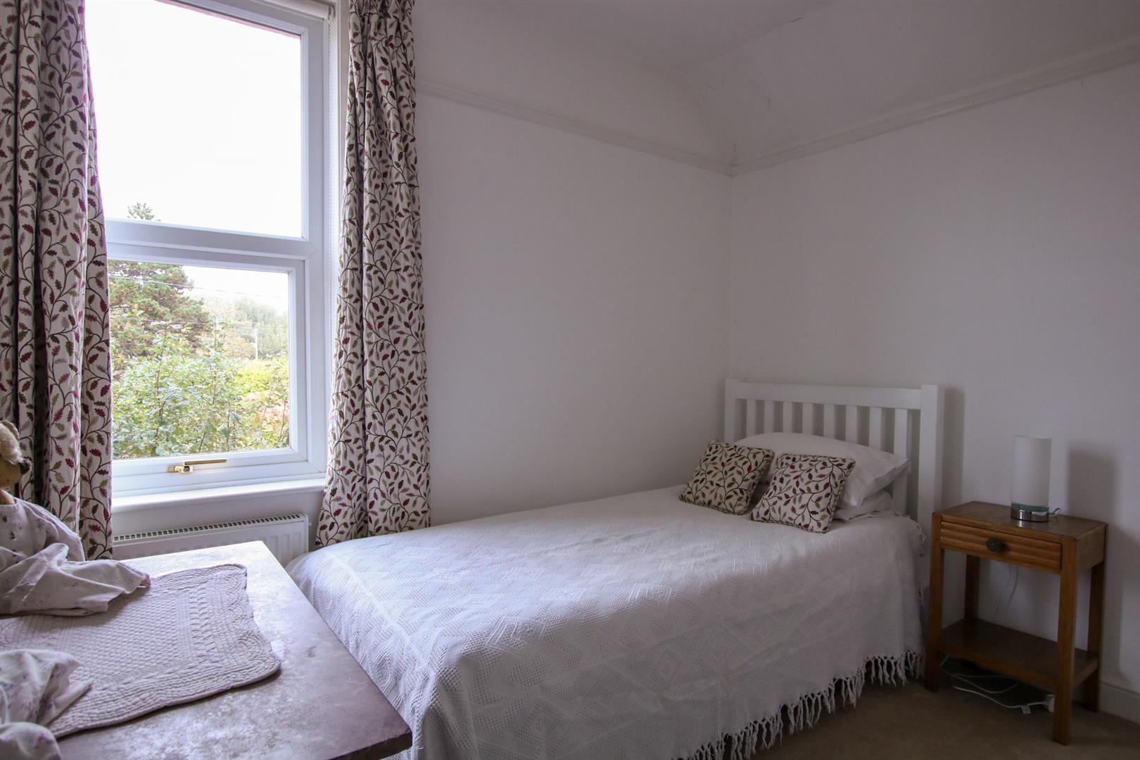 Leiston Road, Aldeburgh Gallery Image